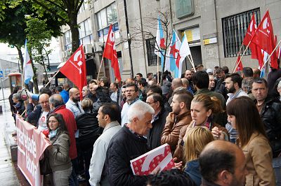 2016 05 24 ProtestaPrecariedadeLaboralInspeccionTraballoVigo02.JPG